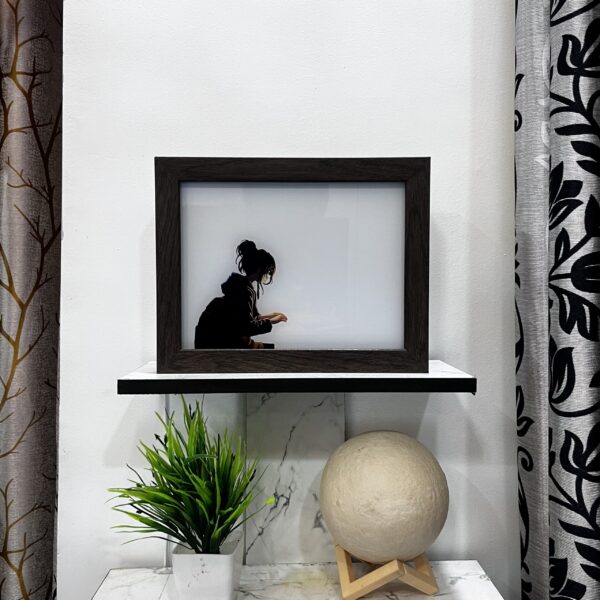 Animated Frame Display – Lo-Fi Anime Desk Art - Image 5